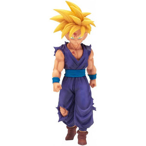 GOHAN SUPER SAIYAN HERIDO CON TRAJE MORADO DRAGON BALL Z  BANPRESTO