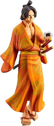 ACE EN KIMONO NARANJA COMIENDO BOLA DE ARROZ ONE PIECE BANPRESTO