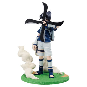 SASUKE CON SHURIKEN DE VIENTO ENDEMONIADO NARUTO BANPRESTO