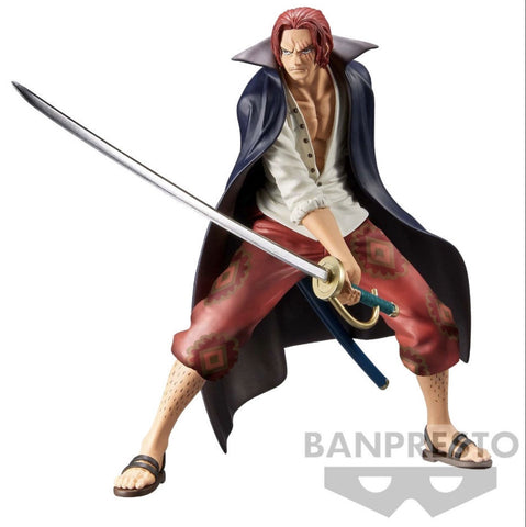 RED SHANKS CON ESPADA EN LA MANO EN POSICION DE PELEA ONE PIECE BANPRESTO